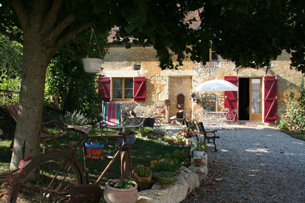 Chambre D'Hotes Du Domaine De La Haute Poignandiere Saint-Germain-de-la-Coudre Exteriör bild